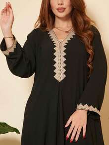 Women Spring/Summer Lace Patchwork Middle Eastern Floral Trim Loose Style Midi Dress, Eid Al-Adha - Black - View 3