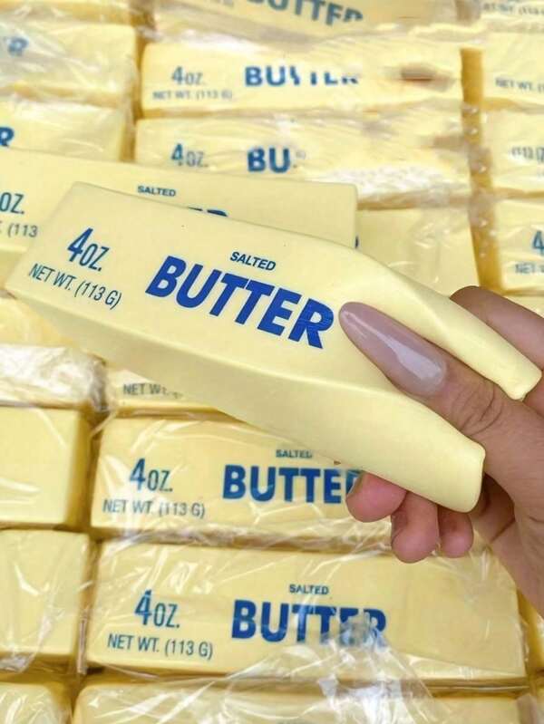 1 set de bâton de crème jaune à l'arôme crémeux - un jouet doux approprié pour le jeu et la relaxation, avec un porte-clés de soja edamame pour la relaxation et le pétrissage (l'odeur peut ne pas plaire à certaines personnes)