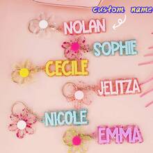 1 pieza Llavero personalizado de acrílico con nombre y flor de colores, recuerdos de fiesta de cumpleaños, regalo personalizado para la niña de las flores, etiqueta de mochila con nombre para niña, dijes de a juego, etiqueta de bolso de acrílico - Llavero de acero + anilla de cadena de 4 eslabones - Ver 13