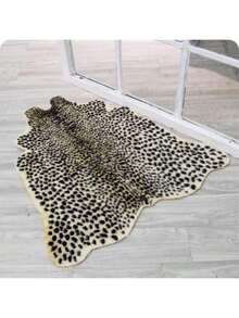1pc High Quality Leopard Printed Plush Rug - Machine Washable, Fashionable Black & White Animal Pattern Mat, Suitable For Bedroom, Kitchen Or Outdoor Use - Perfect Holiday Gift, Bedroom Mat | Animal Pattern Design | Polyester Mat, Bedroom Carpet Bathroom Decor Fall Decor Back To School - Multicolor - View 5