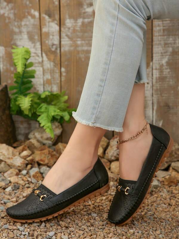 Novos sapatos femininos antiderrapantes e confortáveis para atividades ao ar livre, versáteis, da moda, com sola macia, para primavera de 2025