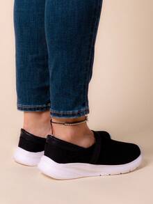 sneakers para mujer tipo calcetín, tenis bajos slip-on, zapatillas knit mujer, calzado urbano femenino, sneakers ligeros mujer, tenis elásticos para caminar, zapatos deportivos de malla para mujer. - Negro - Ver 2