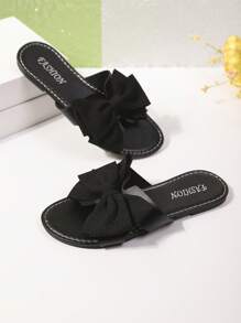 Wide Fit Women Plus Size Oversized Bow Flower Anti-Slip Flat Round Toe Leather Sandals, Brown, Suitable For Home, Gathering, Vacation, Spring/Summer