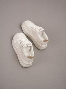 Thick Sole White Sneakers, Mesh Upper, Versatile & Lightweight For Summer 2025, New Popular Women's Soft Sole Breathable Comfortable Casual Shoes, Hollow Out Fashion Sports Shoes, Anti-Slip, Petite, Korean Ins Style