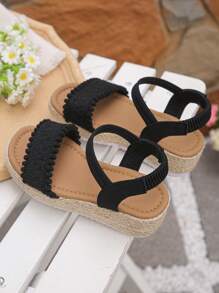 1 Par de sandalias con suela gruesa y negras, adecuadas para adolescentes y mujeres jóvenes (corren 1 talla grande), estilo bohemio retro para niños, sandalias de paja trenzada de verano, apropiadas para vacaciones y uso diario