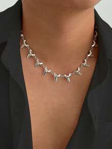 Fashionable Casual Punk Minimalist Shark Tooth Necklace