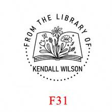 Personalisierter Buchprägestempel (1 Stück), individueller Buchprägestempel, Prägestempel "Aus der Bibliothek", Geschenk für Bücherliebhaber, Bibliotheksprägestempel, Logoprägestempel, personalisierter Hochzeitsprägestempel, Papierprägestempel, Valentinstagsgeschenk, Handprägestempel, multifunktional, dekorativ, wiederverwendbar, modern, bunt, niedlich, Vintage, Cartoon, Kawaii, individuell, personalisiert, einzigartig, maßgeschneidert, für Mitarbeiter, Kunden, Studenten, für Büro/Arbeit/Schule, Bürodekoration