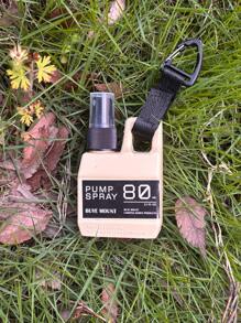 2pcs 80ml Spray Bottle, Can Be Used For Outdoor Air Freshener Empty Bottle, With Buckle, Easy To Carry, Can Be Refilled With Alcohol, Air Freshener, Cosmetics, Facial Moisturizing, Outdoor Use, Travel Essential