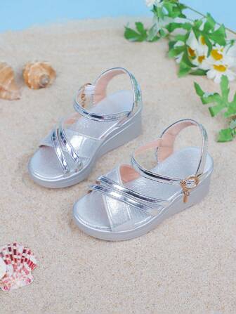 1 双夏季新款厚底凉鞋，时尚软底户外露趾绑带防滑厚底百搭凉鞋