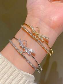 1 件 18K 镀金铜蝴蝶结手链（女士） - 彩色 - 查看 2