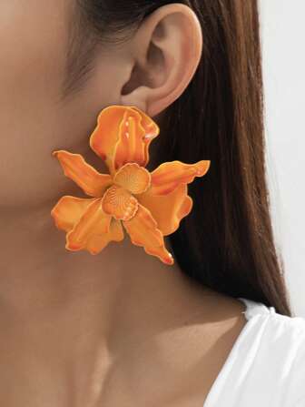 1 par vintage europeiska och amerikanska statement 3D blommiga asymmetriska glänsande örhängen, lämpliga för kvinnor som högtids- och festpresent