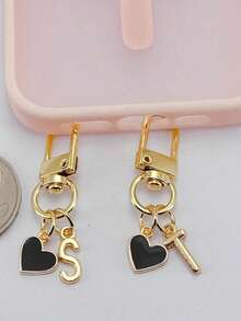 Personalized Heart Pendant With Initials, Keychain Accessories | Custom Bag Pendants | Gift Mobile Phone Accessories, Simple Design, Suitable For Women's Wallets And Mobile Phone Accessories, Gifts For Friends, Family, Girlfriends, Outdoor Accessories, Party Accessories, Gifts, Souvenirs, Car Pendants, Gifts For Women Girls