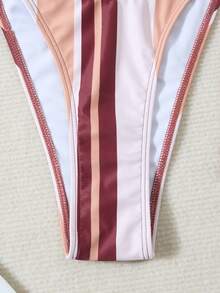 2 件套女士新款时尚露背比基尼套装，碎花金属装饰泳装 - 咖啡棕 - 查看 5