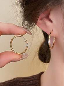 1 Stück minimalistische Creolen, modischer Edelstahl Schmuck, einfache und vielseitige goldene Ohrringe für Frauen