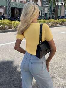 Spring And Summer Thin Fashion Casual Vacation Hundred Cream Crew Neck Short Sleeve Cardigan Sweater, Spring And Autumn Style Brunch Outfits For Women