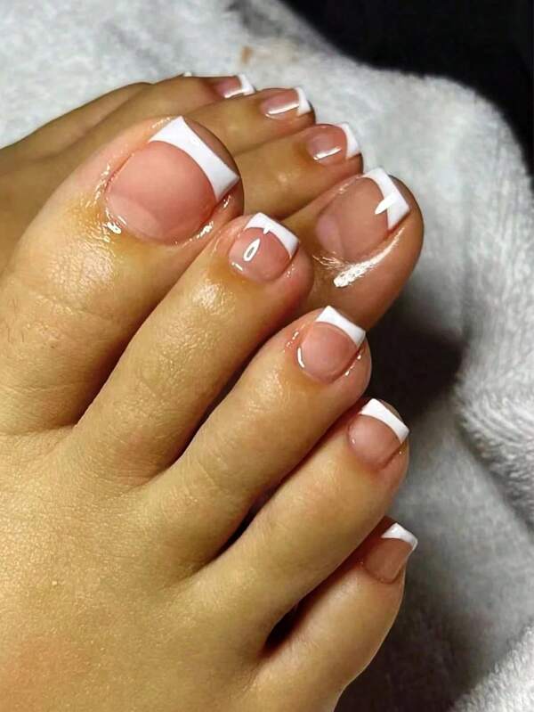 24pcs - French White Rim Toenail Tips - Solid Color Square Short Glossy Press-On Toenails Acrylic Toenails - Seamless Fit With Nail Glue, 1pc Nail File And 1pc Nail Glue Stickers Set, Gift For Girls, Mothers, Women, For Festivals, Parties, Dates And Daily Wear, Removable Whitening Nail Art Kit