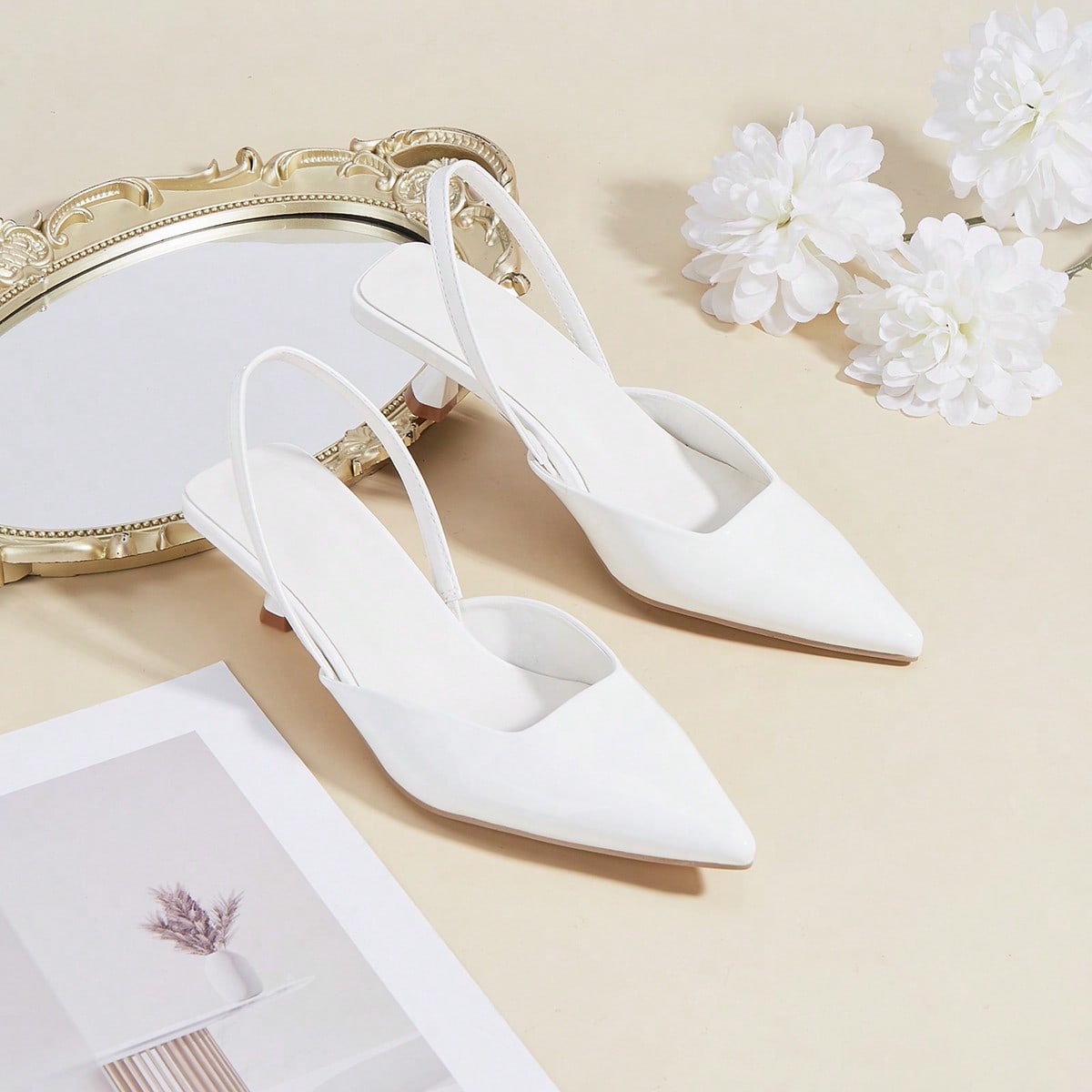 Tacones de gatito de cuero patentado brillante de unicolor para mujer, elegantes tacones altos de punta, tacones altos con correa de tobillo de moda,