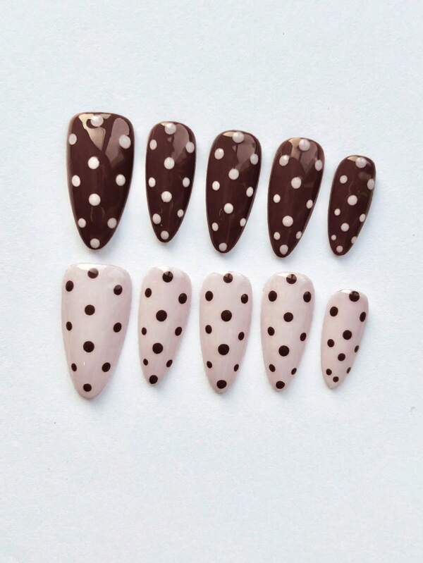 10Pcs Handmade Almond-Shaped Simple Nail Art Adopt The Style Of Polka Dot Manicure. These Nails Combine A Cute And Sweet Style With A Bit Of A Cool Vibe, An Elegant, A Sense Of Luxury, And A Simple Aesthetic. Press On Nails Nail Supplies Nails