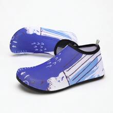 Minimalist Blue & White Patchwork Pattern Unisex Large Size Outdoor Fitness Shoes, Suitable For Beach, Vacation, Water Sports, Breathable & Quick-Dry Indoor Gym Sneakers