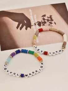 Ensemble de bracelets personnalisés, bracelets d'amitié en poterie souple et colorée faits à la main, avec perles de lettrage. Nom, slogan, emplacement, titre d'album, produits dérivés de concerts, convient pour les anniversaires, la Saint-Valentin, les célébrations d'anniversaire, cadeau pour petites amies, amis
