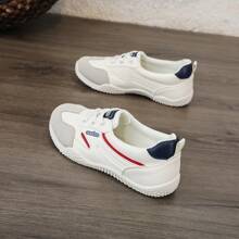 Soft Sole Super Thin Driving Shoes For Women, New 2025 Model Lightweight Sport Sneakers, Versatile, Breathable, Non-Slip, Comfortable For Pregnant Women, Casual Spring/Summer Wear