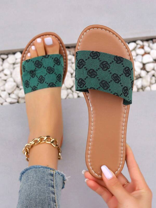 Women Casual Round Toe Daisy Flower Lightweight Slide Sandals
