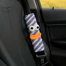 1 件可爱怪物汽车安全带套肩垫，有趣的香肠嘴设计，可爱的眼睛，柔软舒适的汽车安全带垫配件