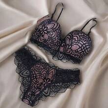 LACE LINGERIE SET WITH PADDED BRA + PANTIES SENSUAL NIGHT LINE WINTER FASHION LINGERIE - Baby Pink - View 2