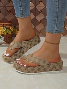 Sandalias de cuña con suela gruesa para mujer, para uso veraniego y playa, nuevos estilos de moda 2025