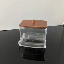 1 pieza Soporte de acrílico para hisopos con tapa de bambú, dispensador pequeño transparente de bastoncillos, contenedor de plástico para palillos de oído, organizador de almacenamiento decorativo para el tocador del baño