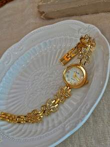 1pc French Plated Gold Rhinestone Encrusted Butterfly Design Women's Quartz Wrist Watch, Exquisite & Elegant, Fashionable & Vintage Style, Suitable For Daily Wear, Parties, Holidays, Wrist Accessory, Birthday Or Holiday Gift - Gold - View 6