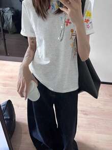 女款美式風格重磅學生夏季復古印花短袖T恤，含設計元素 - 白花灰色 - 查看 6