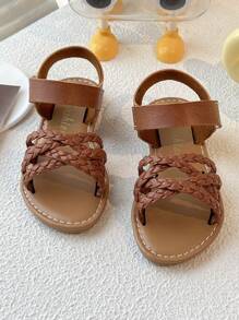 2025 BEST-SELLER Sandales tressées Bosibo pour filles de 3 à 12 ans | Boucle et boucle réglable et semelles Cloud Step Ivory. Plage/École/Parc/Bébé Filles GOJOGOLO!