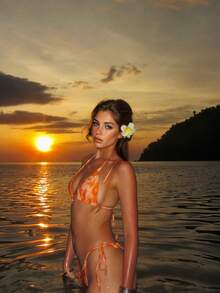 Conjunto de 2 piezas de bikini con estampado total, espalda descubierta, lazo trasero y abertura lateral, traje de baño sexy e informal para mujer, ideal para playa y vacaciones de verano