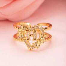 1 pièce Bague cœur initiale en or avec cubic zirconia cubique exquise. 26 lettres de A à Z, personnalisé avec nom. Anneau de manchette floral réglable ouvert. Bijoux personnalisés pour femmes et filles, convient pour usage quotidien, anniversaire et cadeaux