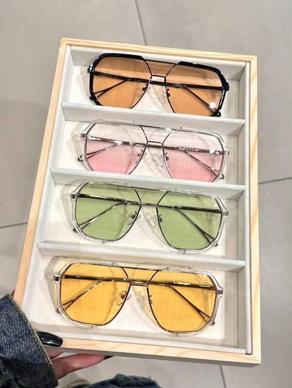 1pc Retro Black Frame Tinted Fashion Glasses, Fashion Glasses For Small Faced Women