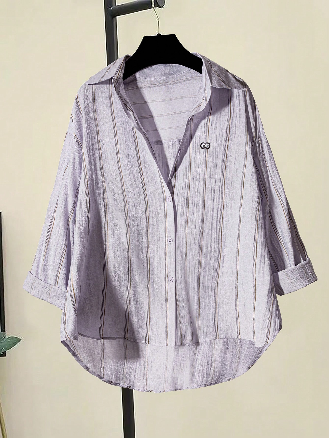 قميص كاجوال طويل الأكمام بتطريز مخطط للسيدات