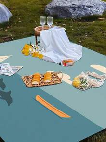 1 套夏季元素沙滩垫套装，包括沙滩垫、挂钩、手提袋、沙滩夹，适用于海滩、露营和野餐