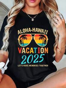 Aloha-Hawaii Vacation 2025 Camiseta estampada negra para mujer, camiseta de manga corta con cuello redondo de algodón de 190 g - Hagamos recuerdos juntos Ropa de playa gráfica de verano Ropa de estilo festivo - Negro - Ver 1