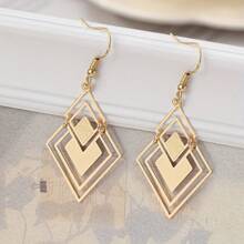 Boucles d'oreilles pendantes d'été élégantes et sexy - Boucles d'oreilles pendantes géométriques en or empilables avec pendentif losange creux. Cadeau de bijoux de luxe parfait pour les femmes, pour les vacances ou une tenue de tous les jours