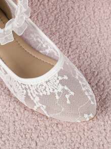 أحذية مسطحة بتصميم كعب مدبب للفتيات مناسبة للصيف، أحذية كاجوال من الجلد لطالبات المدارس والمراهقات بمقاسات كبيرة، أحذية مدببة الأصبع للجامعة والخارج، أحذية زفاف بيضاء