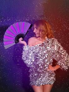 Rave Folding Fan LED Illuminated Large Hand Fan Color Luminous Handheld Folding Fan (Product Without Battery) Used For Party Gifts, Performance Shows, Weddings, Birthdays, Home Decor Nightclubs, Fluorescent Prop Fans, Halloween Parties, Role Playing, Luminous In The Dark, Gifts, Parties - Multicolor - View 6