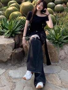 女款黑色和灰色破洞牛仔裤，小码阔腿裤 - 黑色 - 查看 4