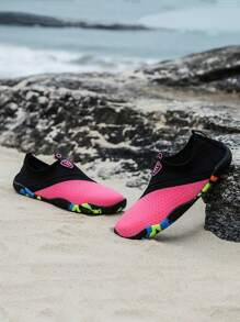 Zapatos de agua de verano para adolescentes y niñas, zapatos de natación, zapatos para vadear al aire libre, suela de goma antideslizante, malla transpirable, ligeros y de secado rápido para playa, aptos para nadar, pasear por la playa, correr, saltar la cuerda, hacer ejercicio, bailar, rafting, surf, vadear, buceo, yoga, actividades interiores/exteriores