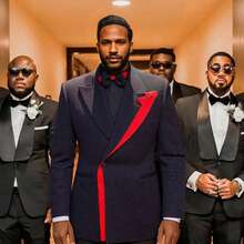 1pc Men Black Suit Blazer With Red Accent Stripe Peaked Lapel Single Breasted One Button Dual Vents Slim Fit Formal Tuxedo Jacket For Wedding Birthday Business Daily Work Engagement Stylish Male Jacket Formal & Casual Outfit