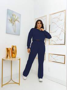Conjunto Feminino Calça Pantalona + Cropped Manga Longa em Moletinho | Elegância e Modernidade - Azul Marinho - Visão 4