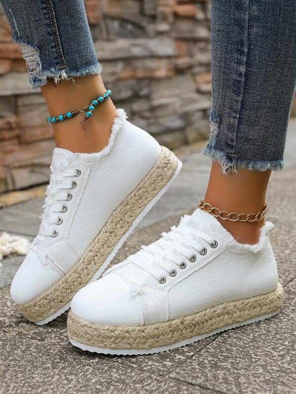 Chaussures compensées avec plateforme pour femmes, bout rond à lacets, semelle en corde de jute, semelle composite, décoration de franges, légères et confortables, convient pour le campus, les sorties casual, le bureau, toutes saisons, mocassins noirs, baskets blanches