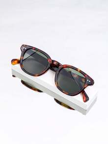 New Vintage Round Small Frame Rivet Personalized Fashion Fashion Glasses, High-End Simple Versatile Beach Party Fashion Glasses For Men And Women, Suitable For Daily Wear - Multicolor - View 6