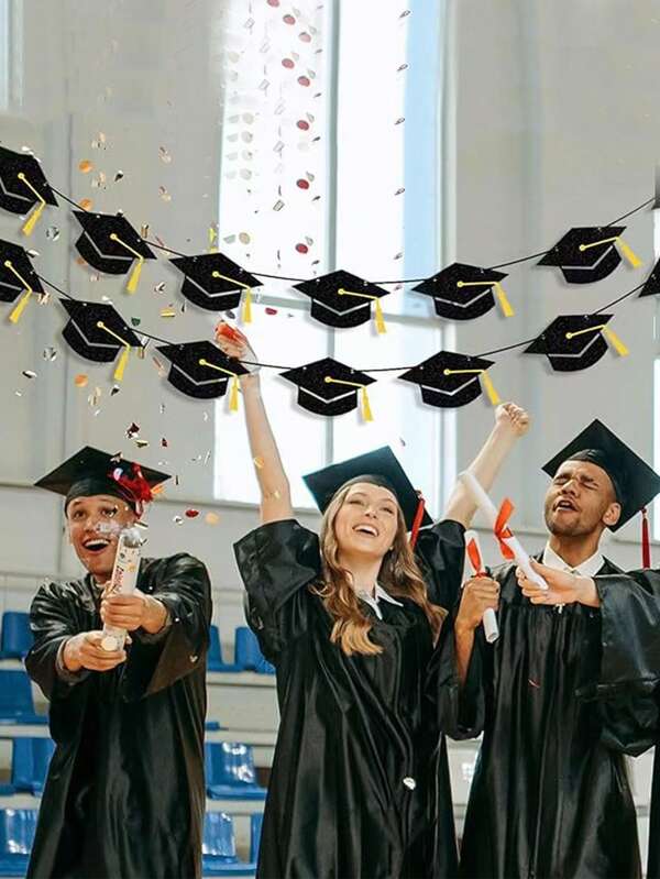 1PC-Graduation Decoration Banner, 2025 Black Glitter Graduation Cap With Tassel Banner, Class Of 2025 Graduation Party Banner For College Graduation Party Decoration, Party Supplies