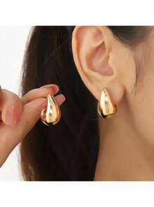 1 Pair Asymmetrical C-Shaped Earrings, European And American Classic Fashion Water Drop Design Minimalist Earrings